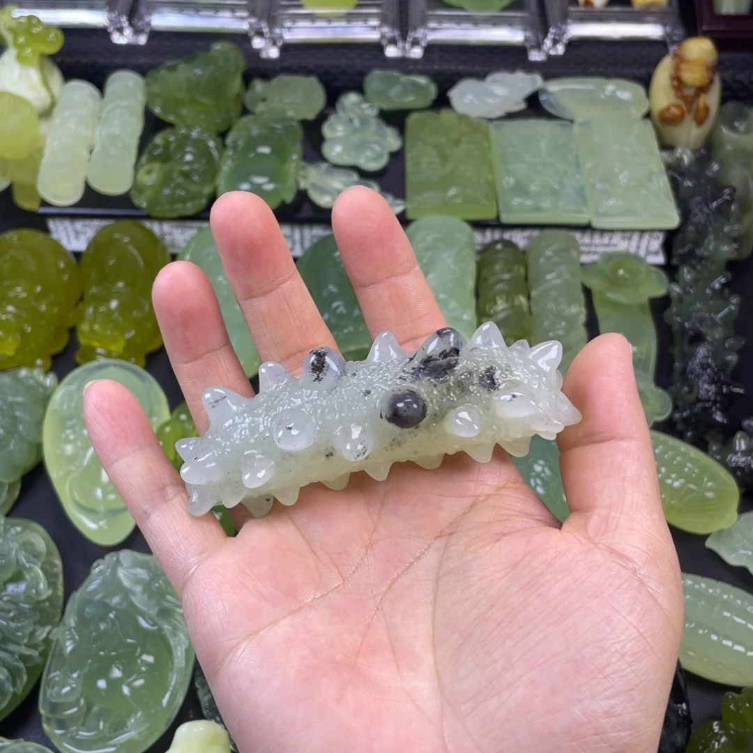 蛇纹石玉未镶嵌珠宝奇石