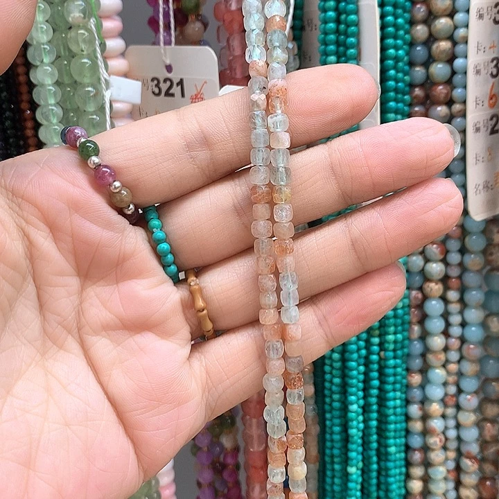 玛瑙/玉髓手串足金镶嵌