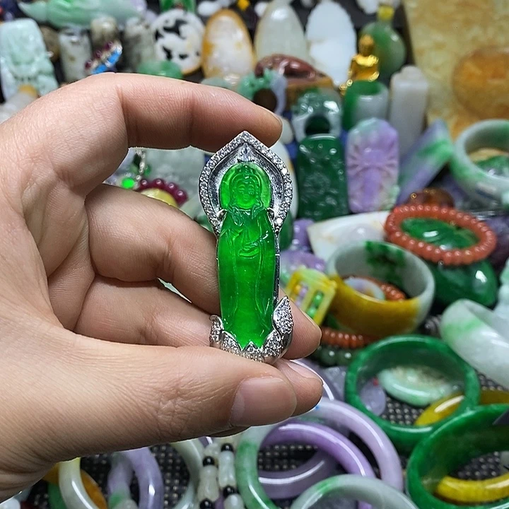 颈饰未镶嵌翡翠官方正规军回血放漏