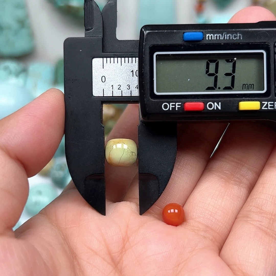 未镶嵌南红玛瑙珠宝奇石