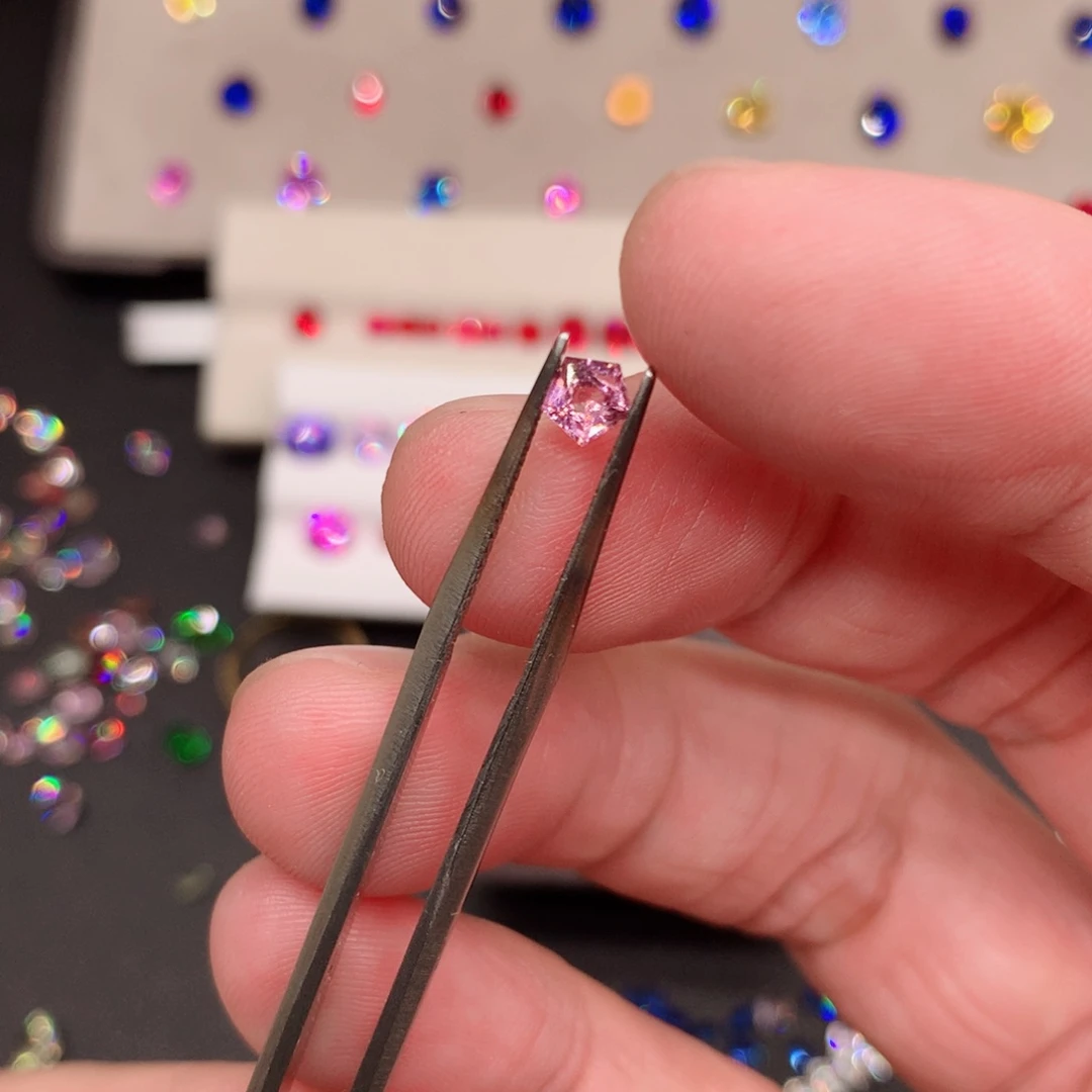 尖晶石裸石0.32ct