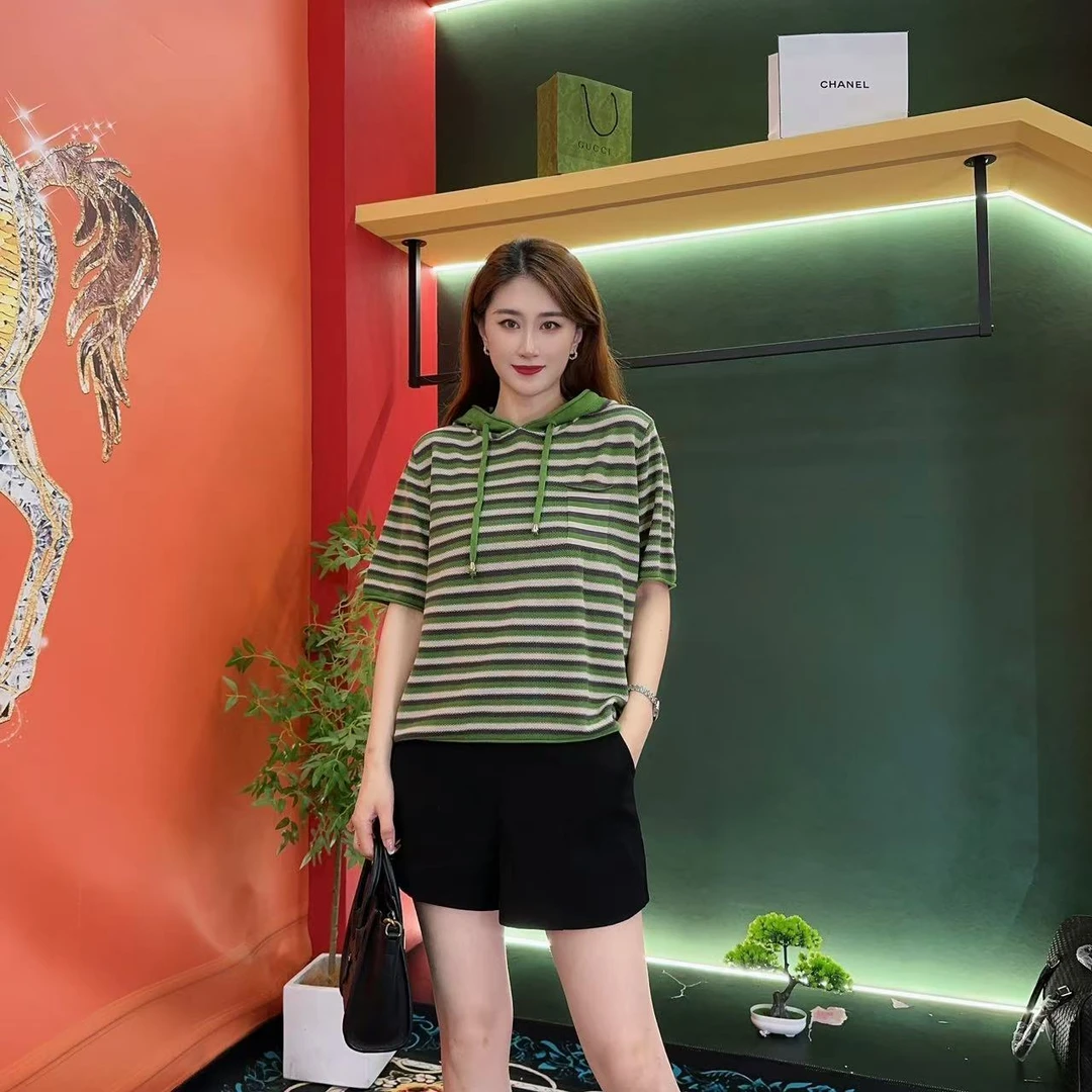 407 多金大码气质减龄新款春夏季女装设计感上衣女