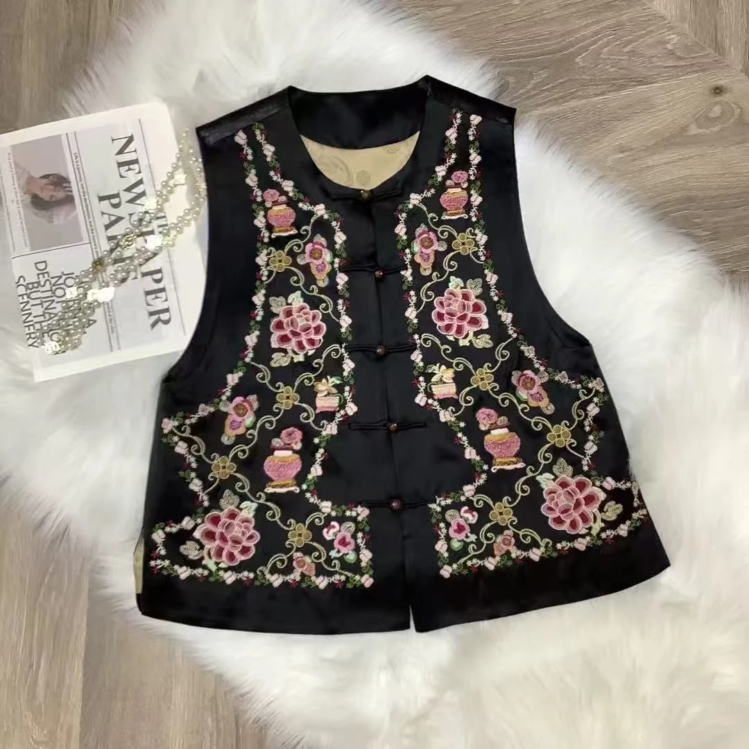 新中式重工刺绣醋酸龟背纹马甲上衣