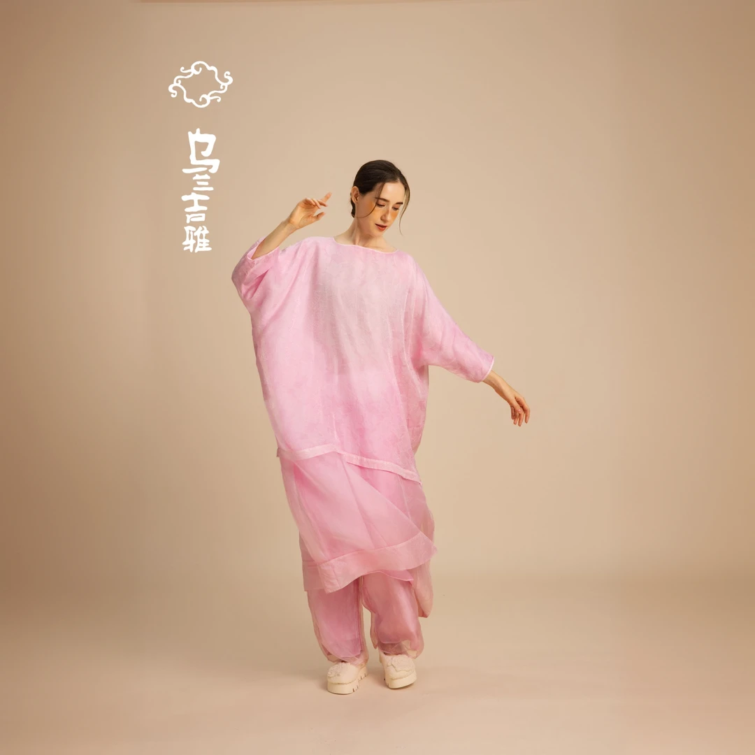 乌兰吉雅 原创设计连衣裙云禧