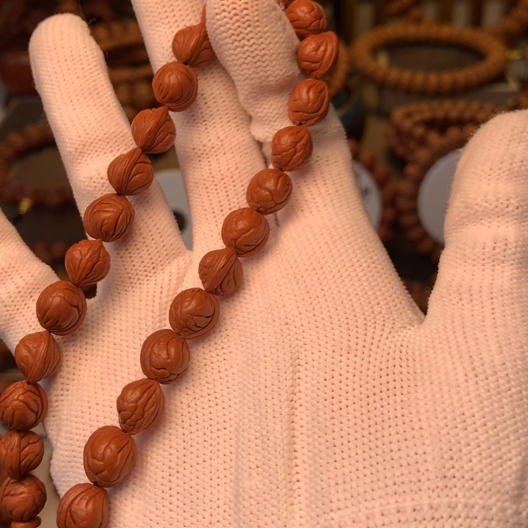 牛***坤手串桃核秦岭龙纹