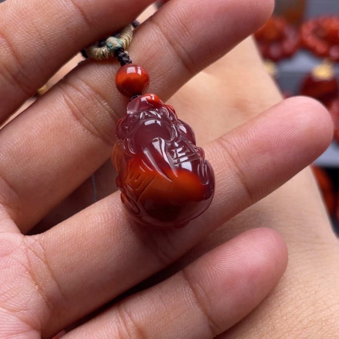 未镶嵌南红玛瑙珠宝奇石貔貅吊坠
