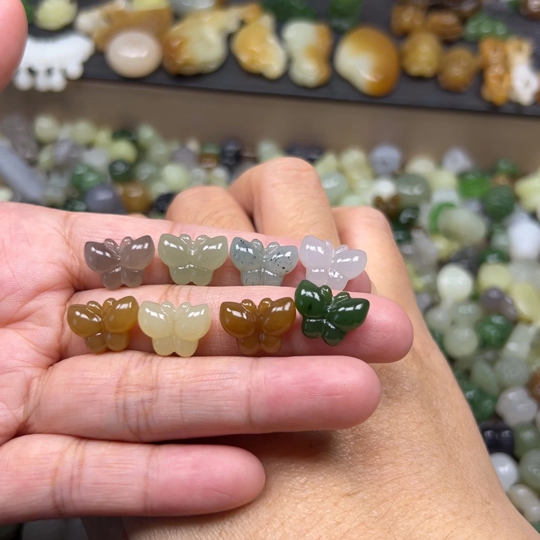 和田玉未镶嵌颈饰98多样性发其一