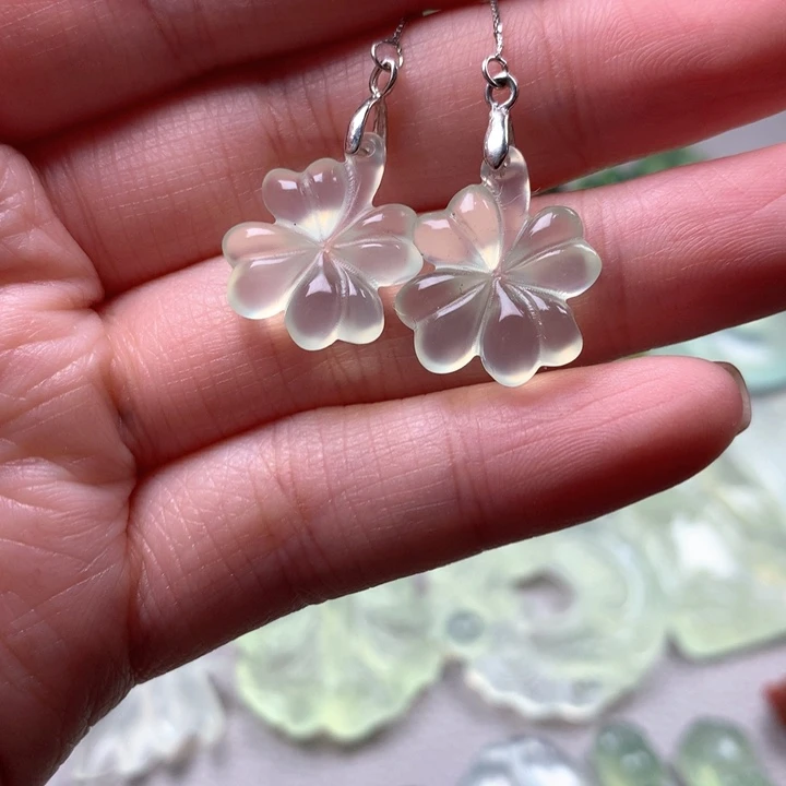 蛇纹石玉未镶嵌颈饰岫玉