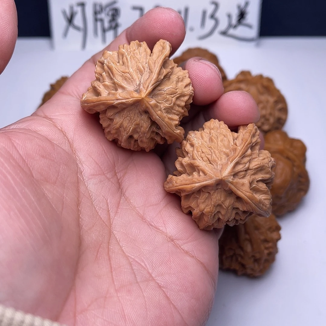 把件文玩核桃38盘山三棱16