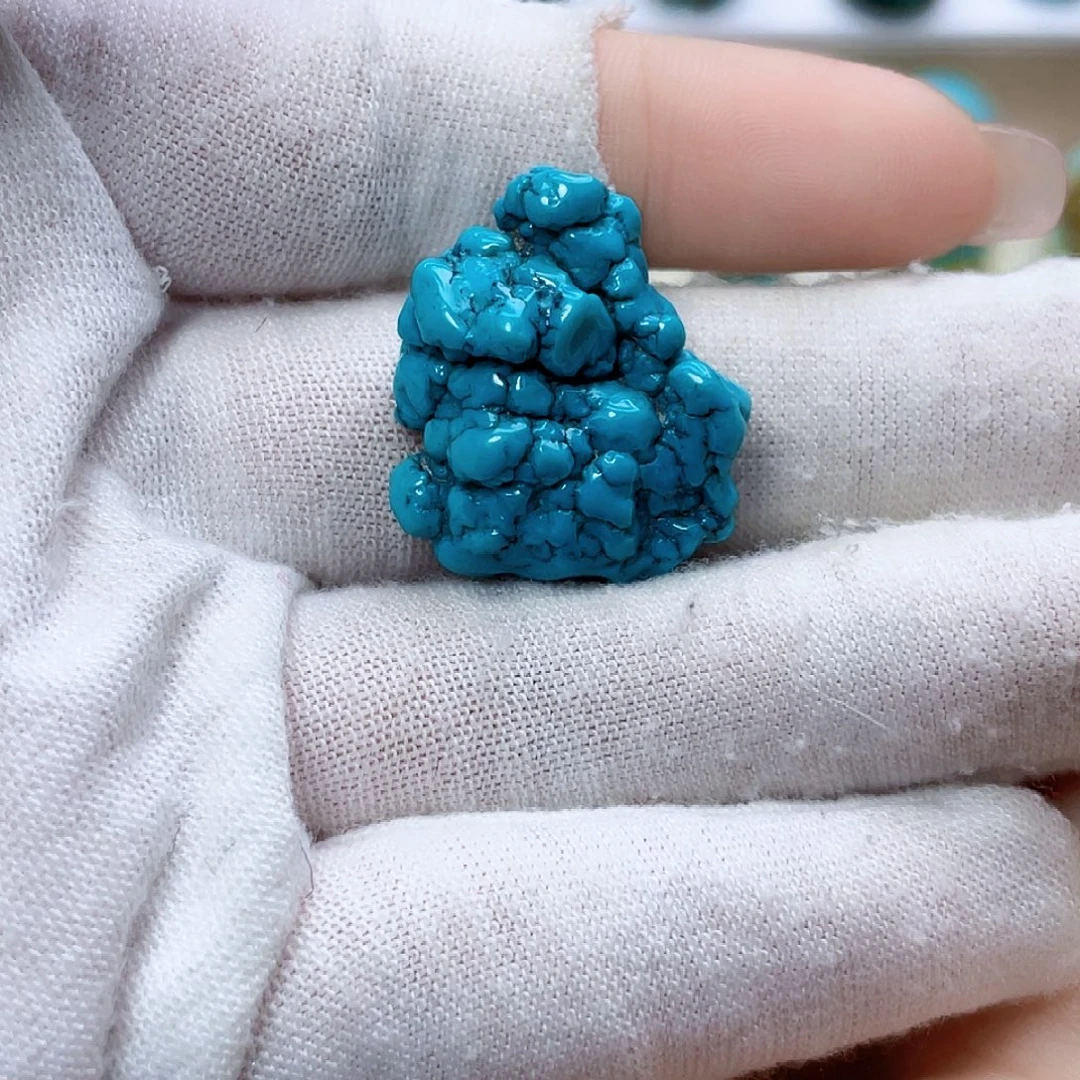 绿松石未镶嵌饰品