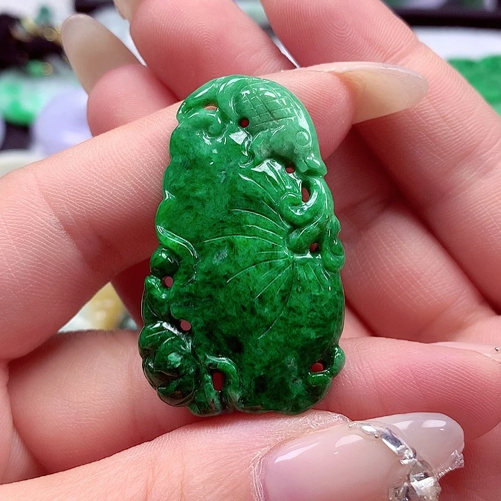 颈饰未镶嵌翡翠翡翠