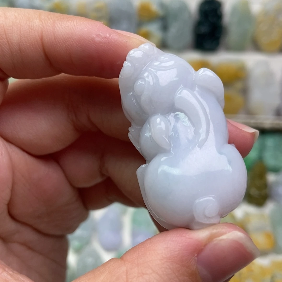 翡翠吊坠(赠链)未镶嵌