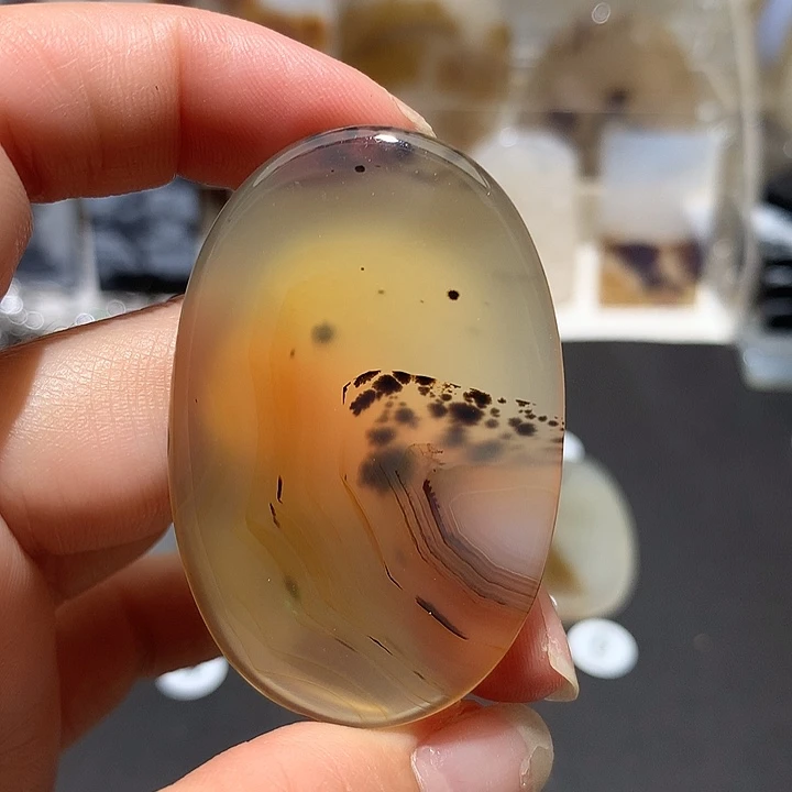 未镶嵌玛瑙/玉髓珠宝奇石