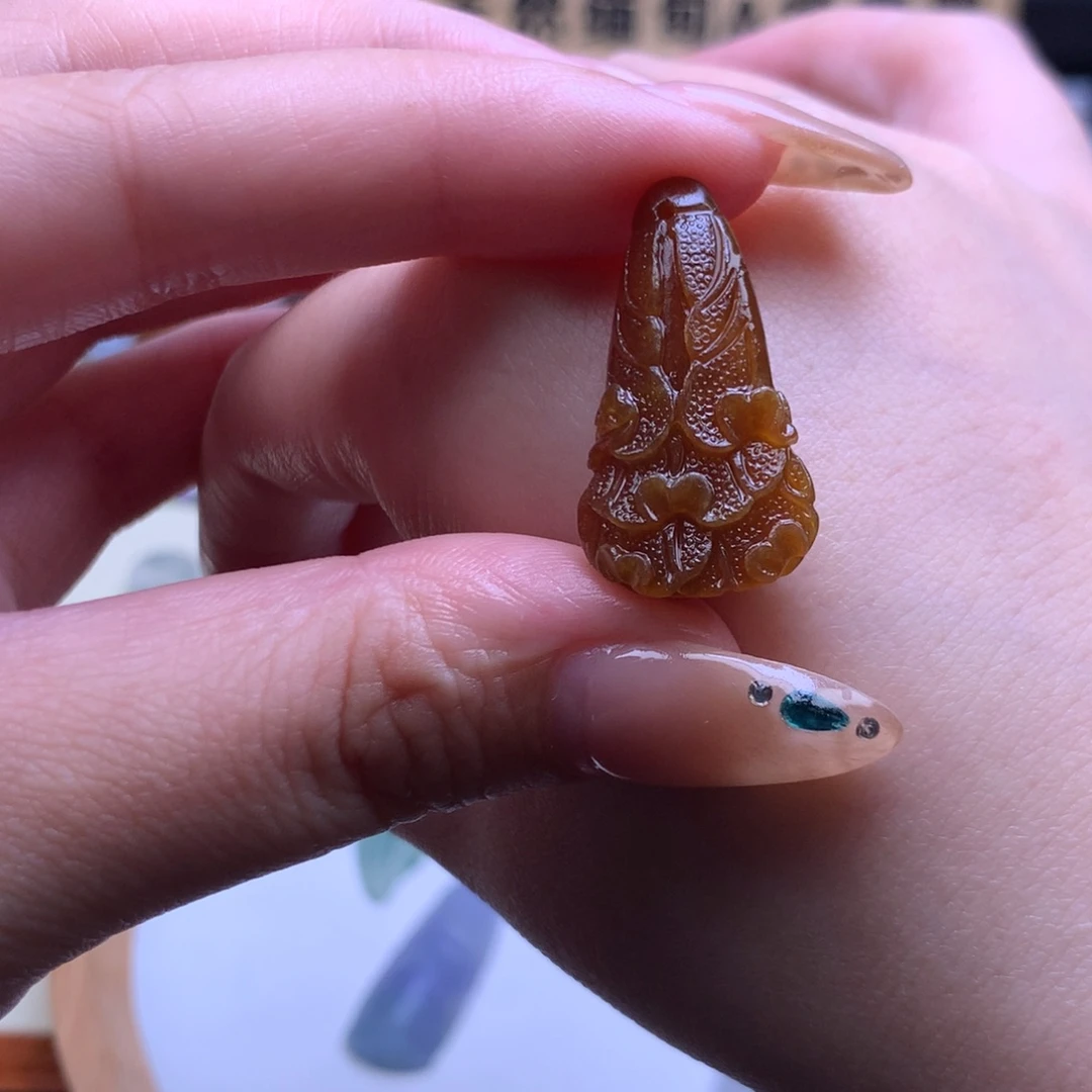 定制翡翠未镶嵌白菜