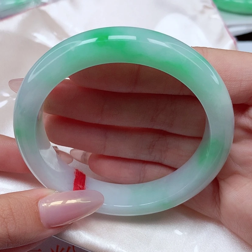 【闪购商品】翡翠手镯未镶嵌57圈