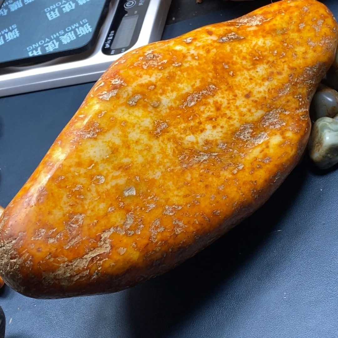 和田玉未镶嵌挂件熬*人