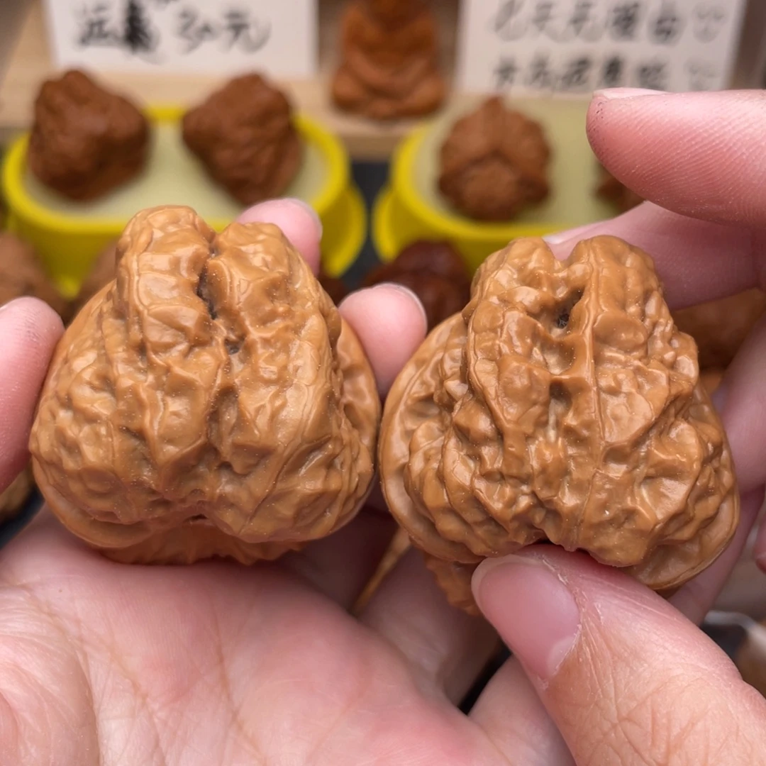 文玩核桃把件毕业40×46