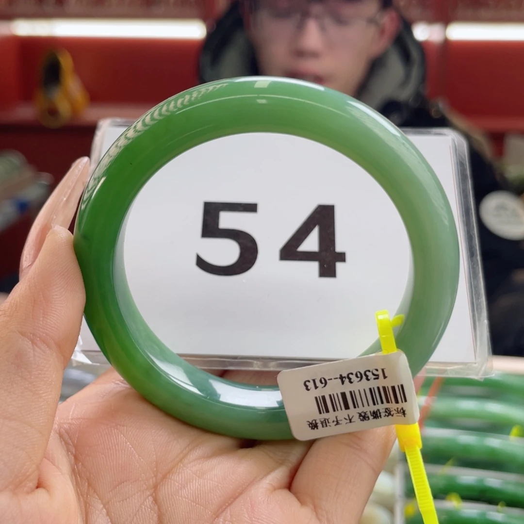 未镶嵌手镯和田玉半山碧玉推！！！！！