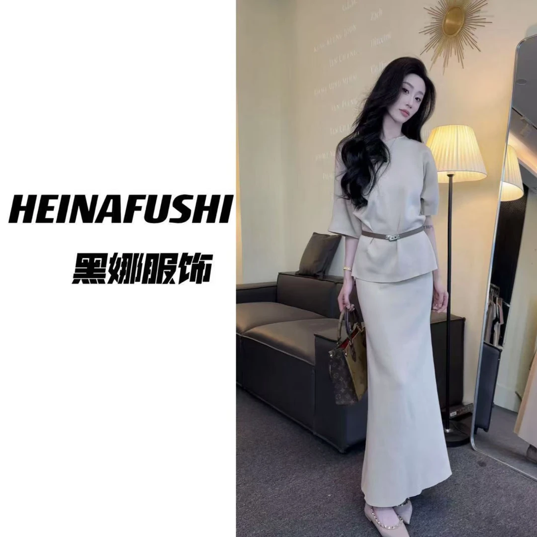 HEINA气质斜肩两件套8132