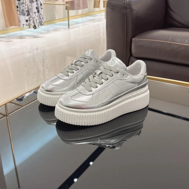 2024年新款厚底增高里外全皮百搭超轻极简风饼干鞋12284