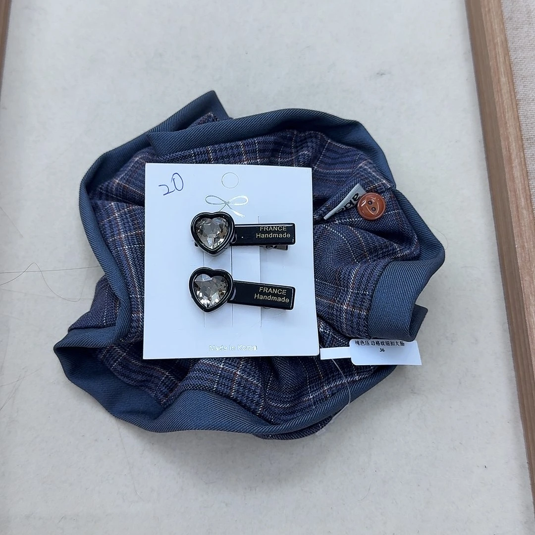 皮质铁合金夹子44