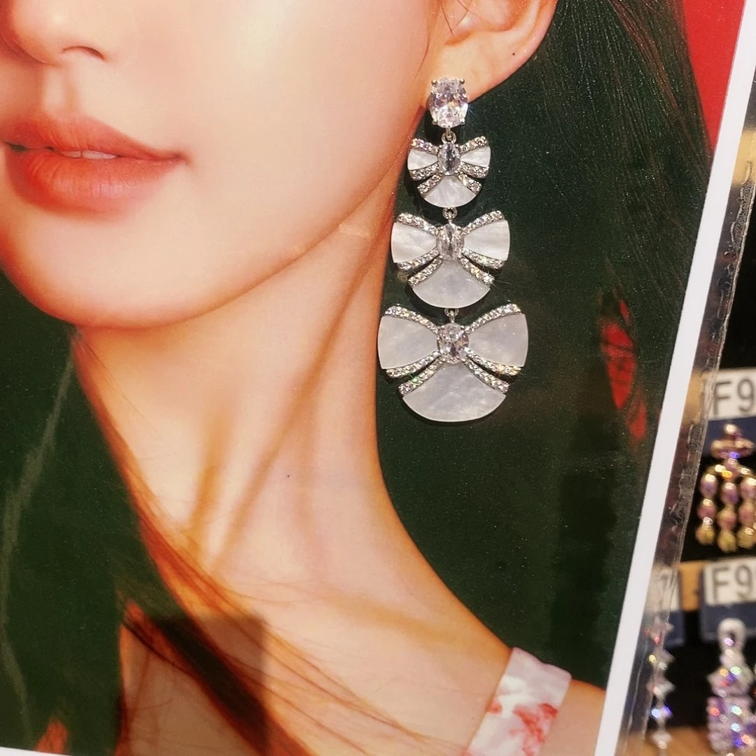 【闪购商品】纯铜925银锆石