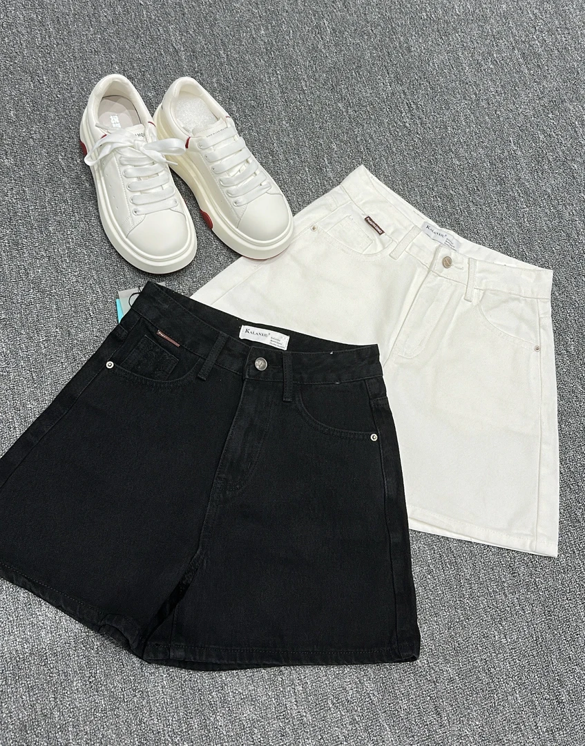 「可沐女装」夏款上新，时尚，百搭，休闲牛仔短裤9359