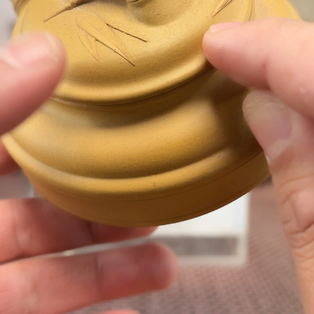 九***爺绿泥茶壶微瑕处理