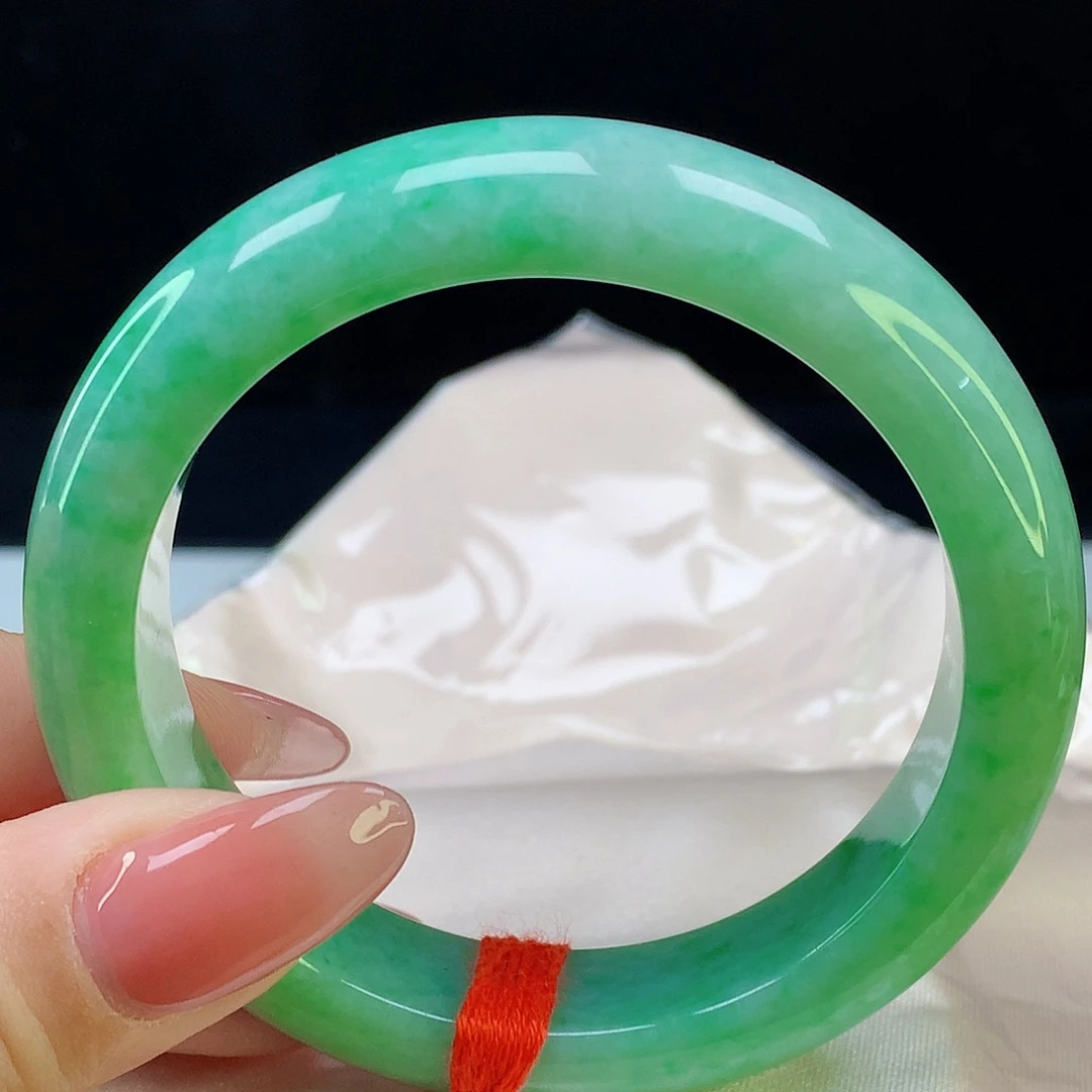 翡翠手镯未镶嵌天然翡翠2042