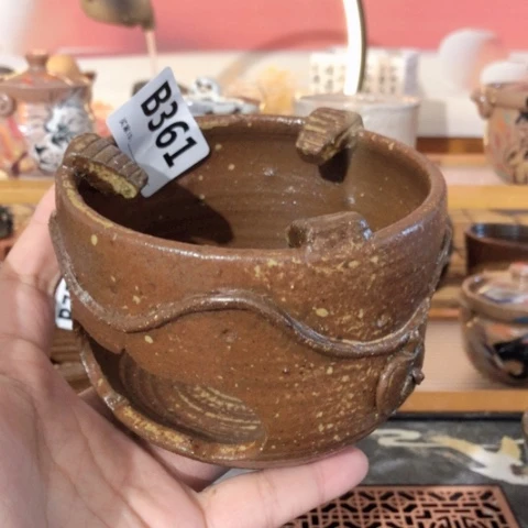 木有一点点的小姐姐