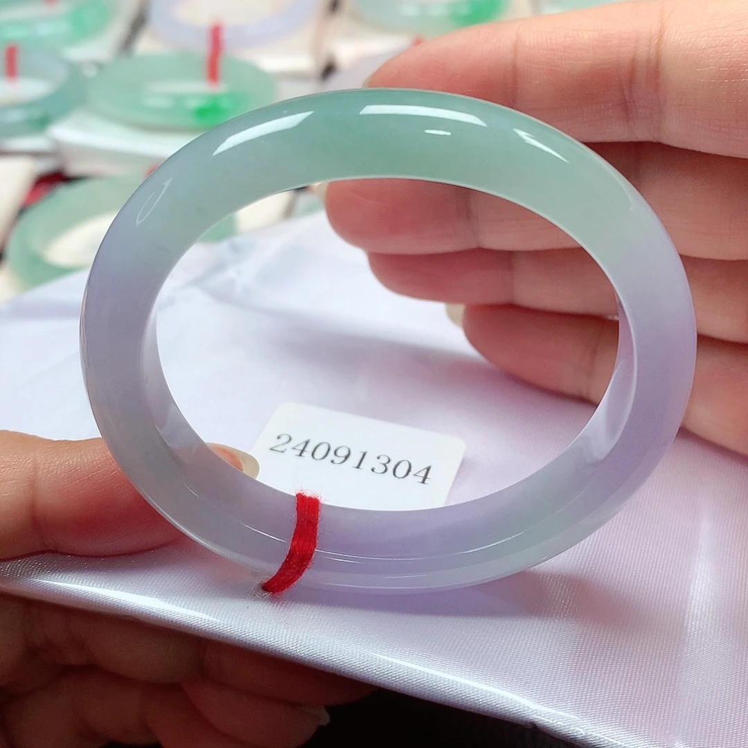 翡翠手镯未镶嵌天然缅甸A货翡翠手镯