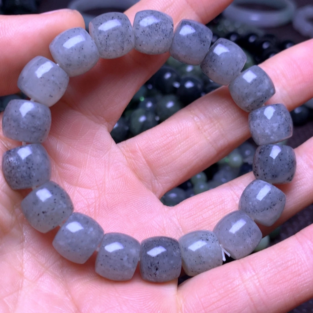 和田玉未镶嵌手串