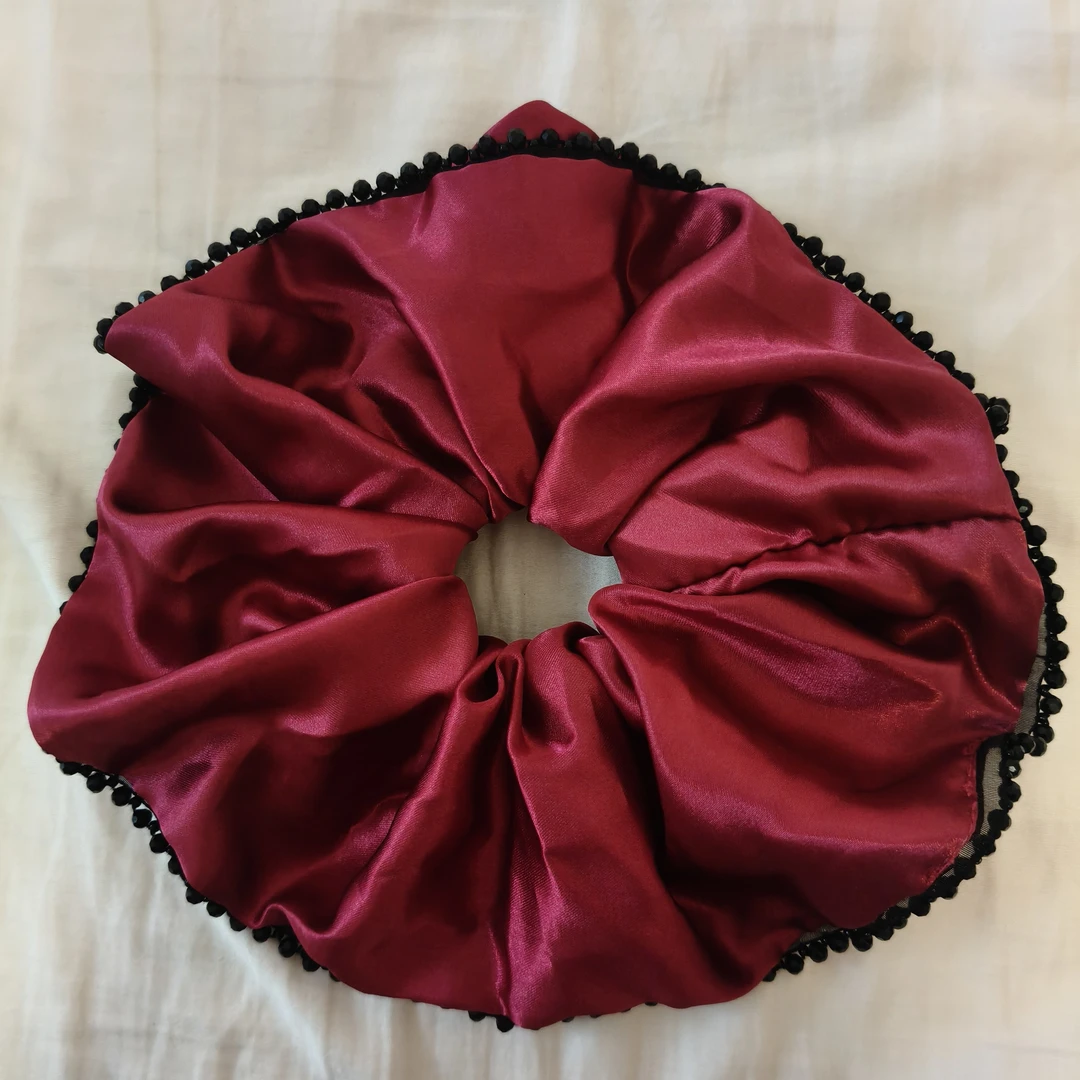 秋冬法式复古酒红缎面大肠发圈