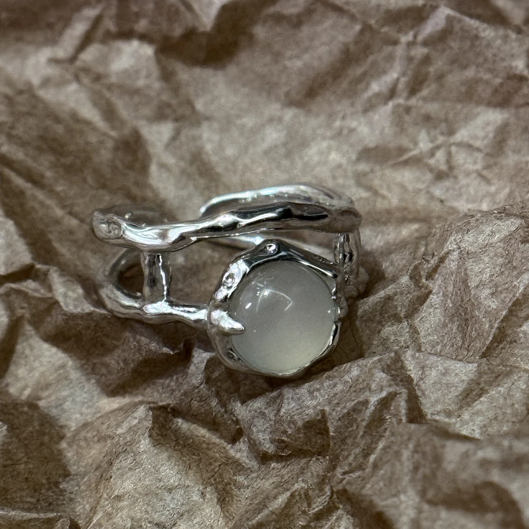 RYADAI SPAPK IN THE QUIET 925银仿水晶戒指 双层镂空月光戒指