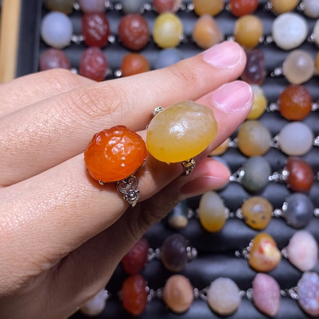 吉***尽玛瑙/玉髓合金戒指