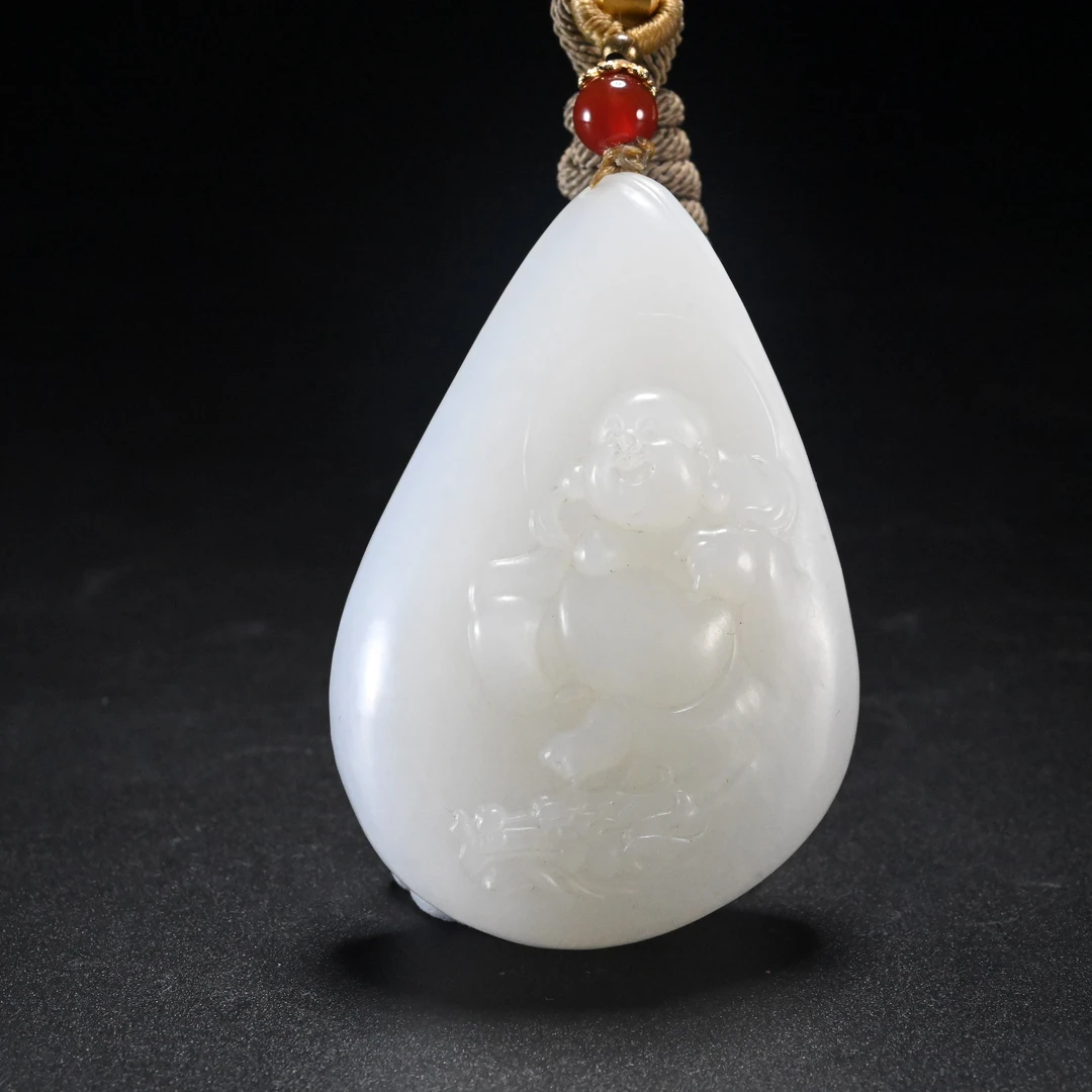 LOT8841 2509200136和田玉弥勒挂件/保利