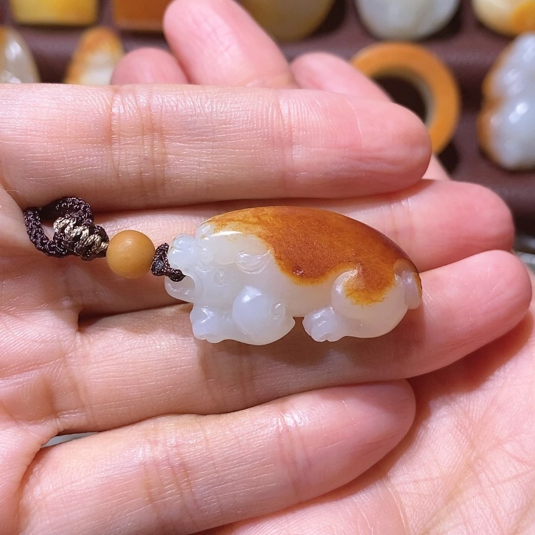 【闪购商品】和田玉未镶嵌挂件亲**光