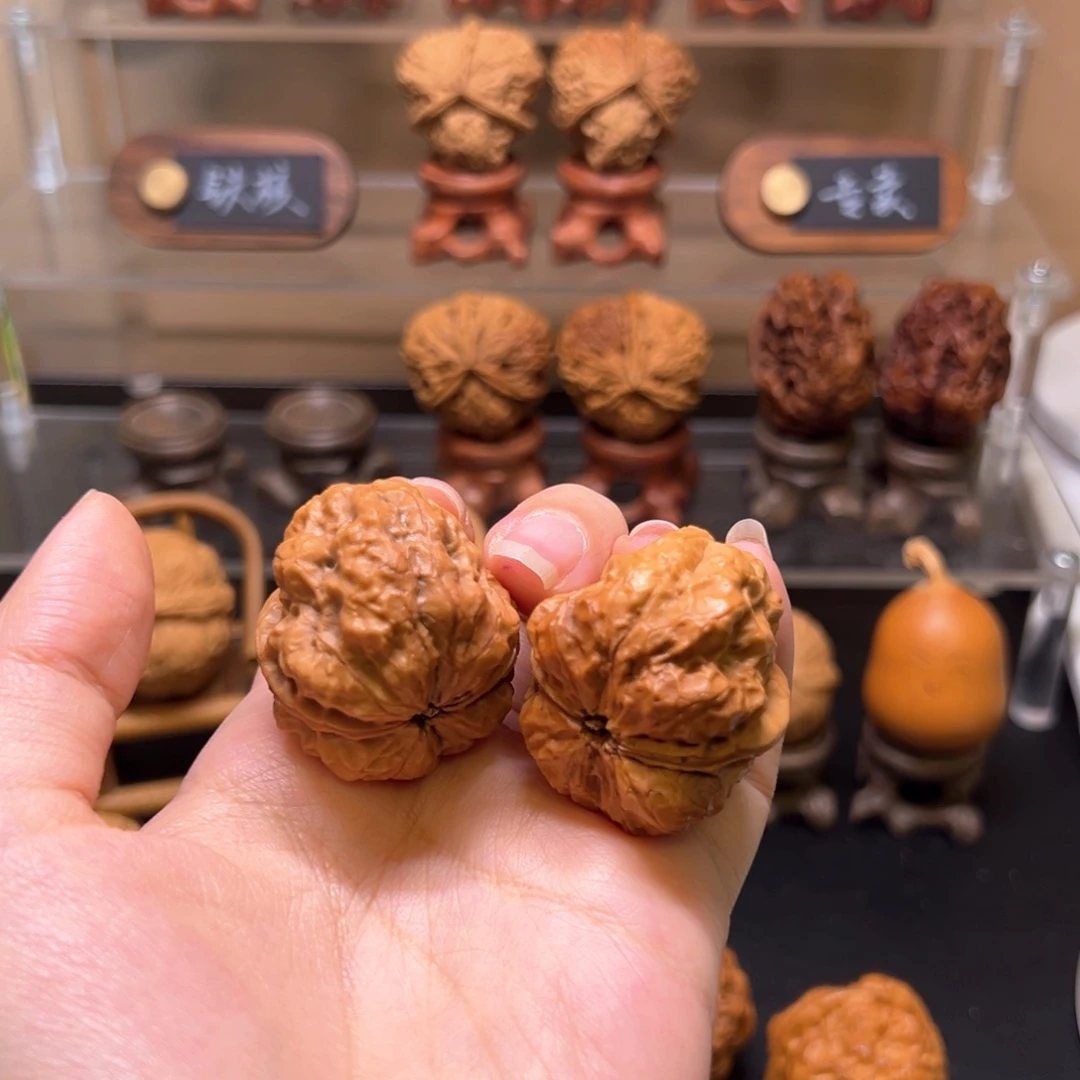 桃核吊坠没***叨9 金蟾王。。