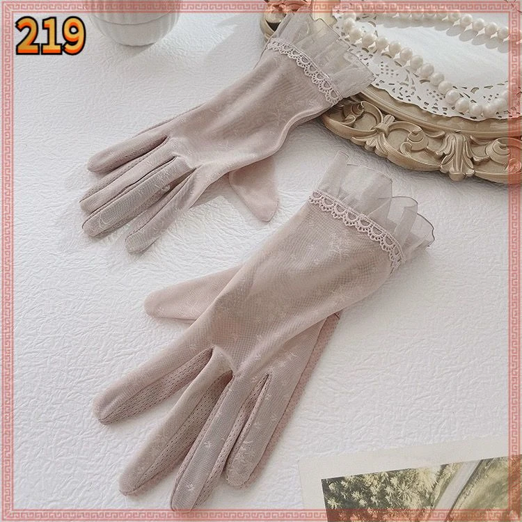 开车薄款精致蕾丝冰丝手套女夏秋短款骑车电动车防滑触屏D388