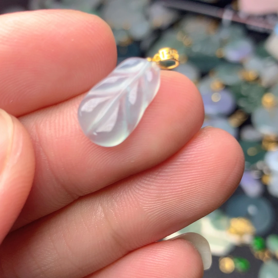 【闪购商品】翡翠18K金镶嵌颈饰翡翠