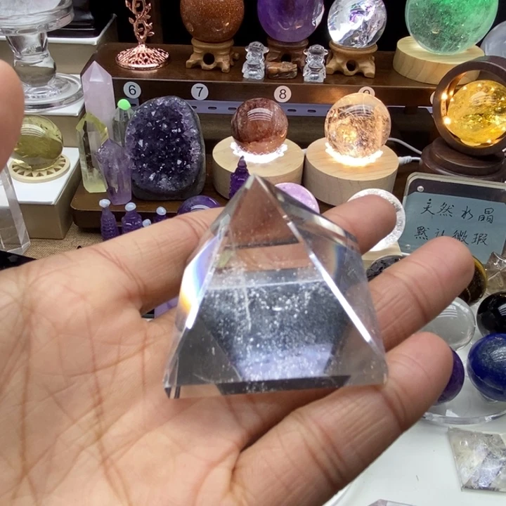 水晶摆件未镶嵌痞****e天然白水晶金字塔