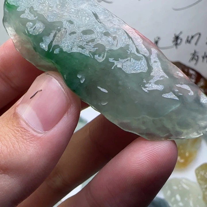 定制翡翠未镶嵌不包工