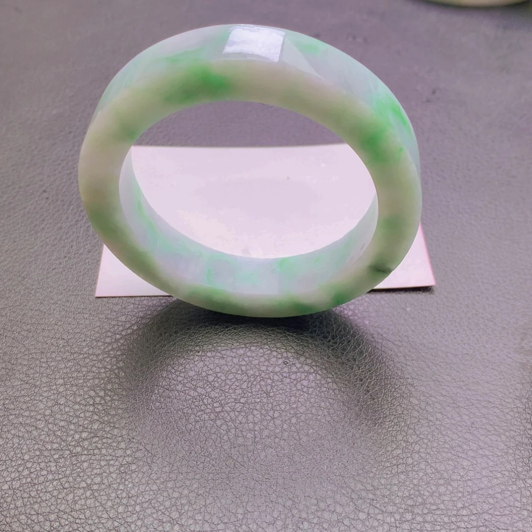 未镶嵌冰飘绿56到60定制翡翠