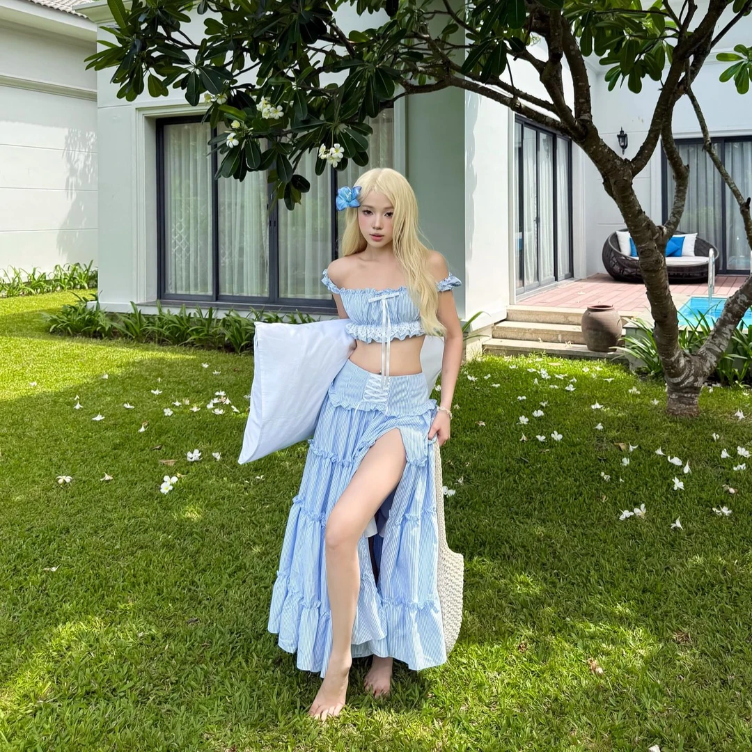 YoungerLady 超仙纯欲浅蓝色套装女泡泡袖抹胸上衣半身裙两件套