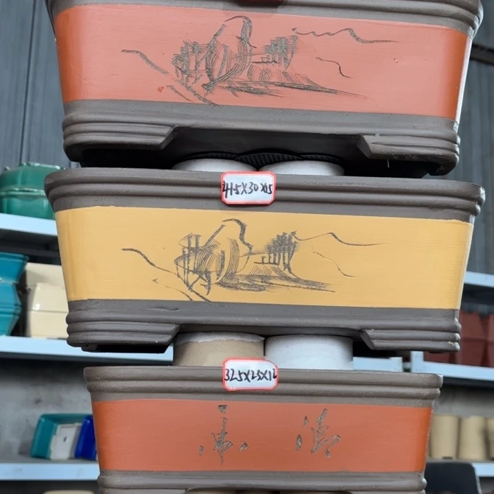 紫砂花盆              138-4