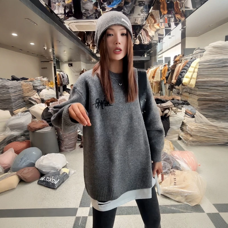 大码女装假两件拼接圆领灰色毛衣针织衫秋季新款胖mm宽松显瘦上衣