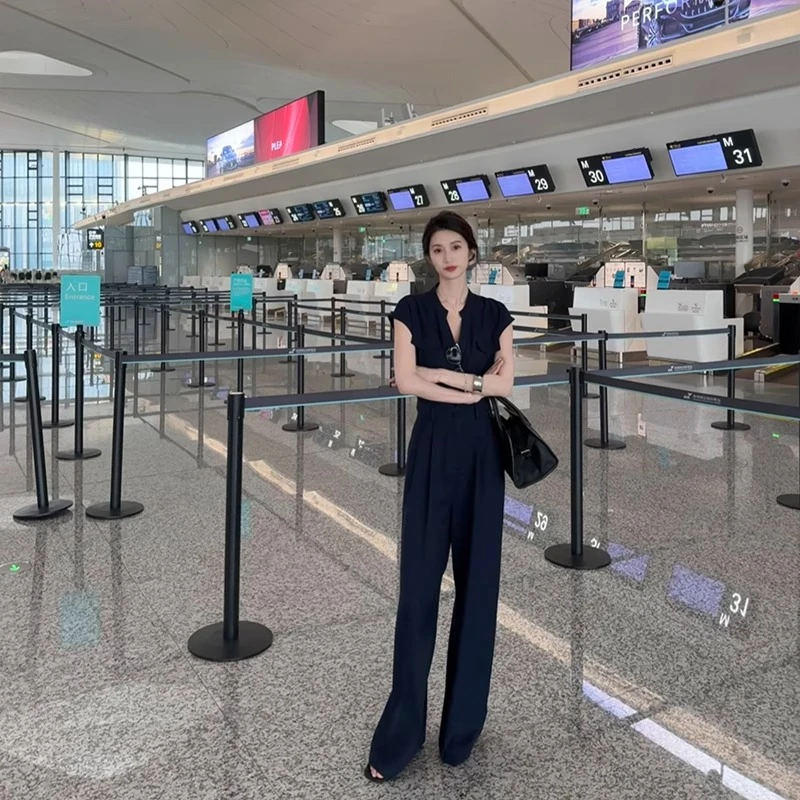 2025年夏季新款时尚百搭简约高级感气质纯色通勤时髦洋气连体裤女