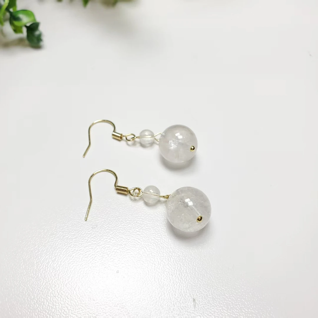 Q564【赵小姐】时尚百搭银镀金天然白水晶圆珠耳坠多样式发其一