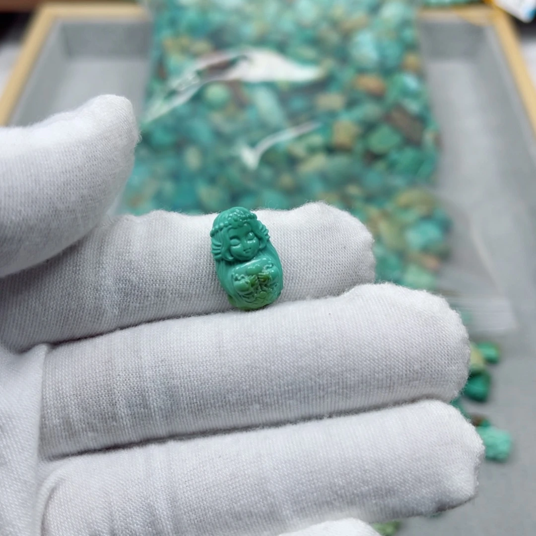 绿松石未镶嵌挂件