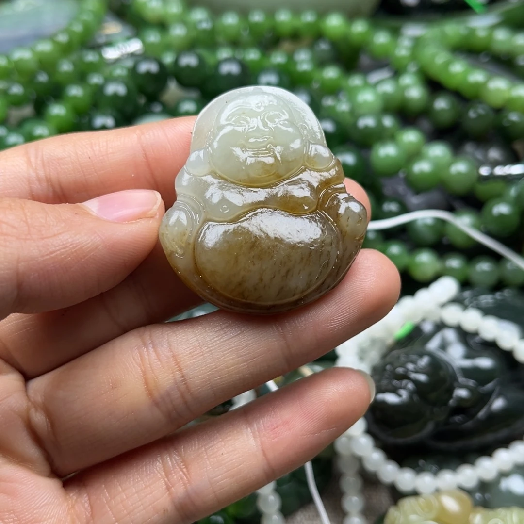 和田玉（糖玉）未镶嵌颈饰